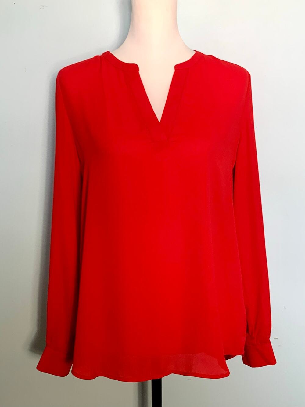 NWT Adrianna Papell Red Long-Sleeve Split V-Neck Blouse Size Small